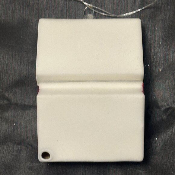 Box of chicken nuggets ornament - Picture 4 of 4